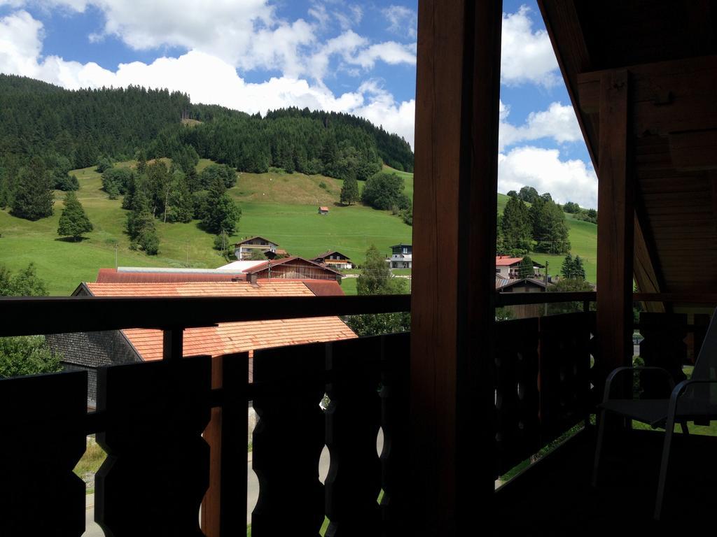 Apartamento Bergquell Tirol Jungholz Exterior foto